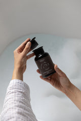 Magnesium Bath Soak for Sleep: The Art of an Evening Bath