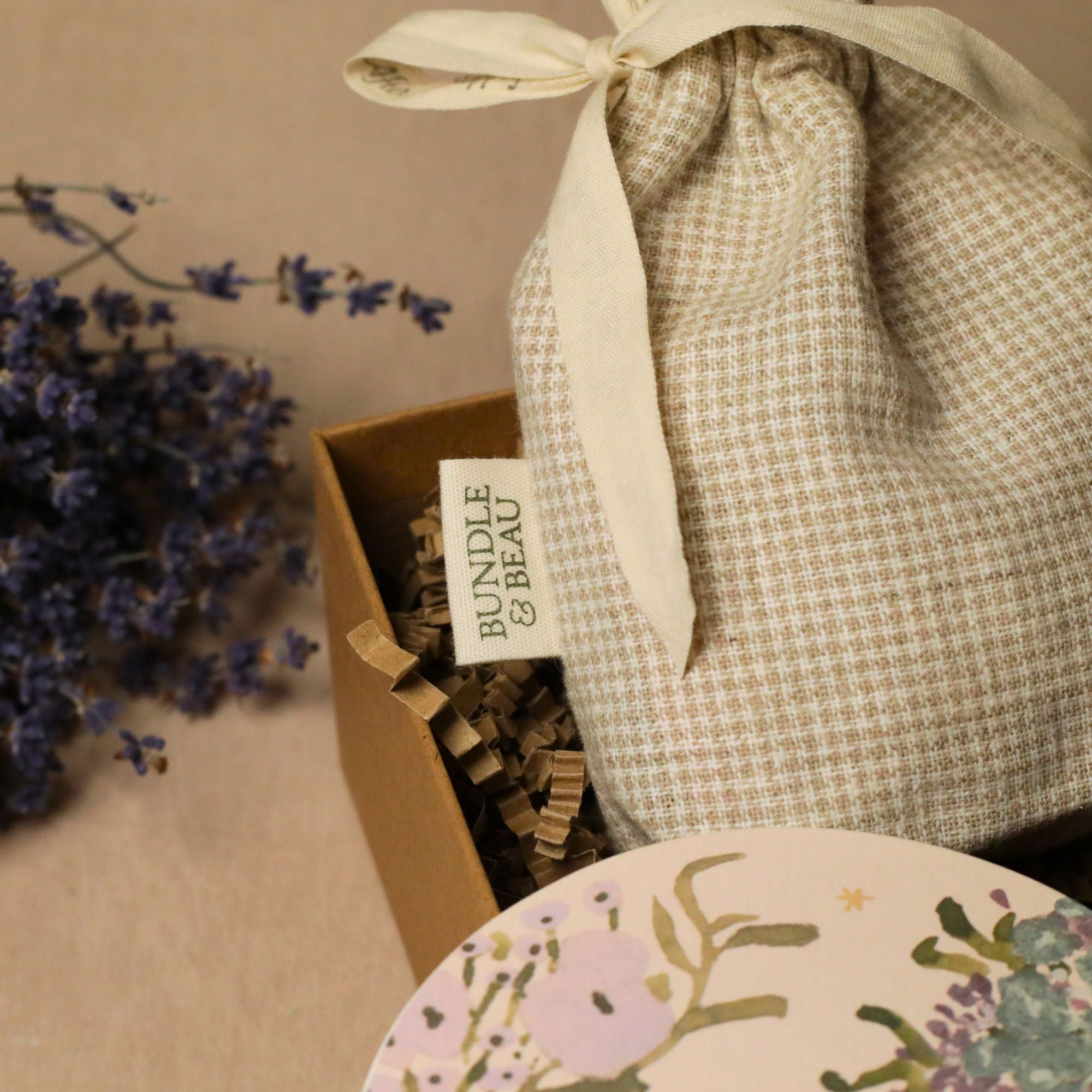 Pamper Gift Bundle With Dried Wildflower Bouquet - Bundle & Beau